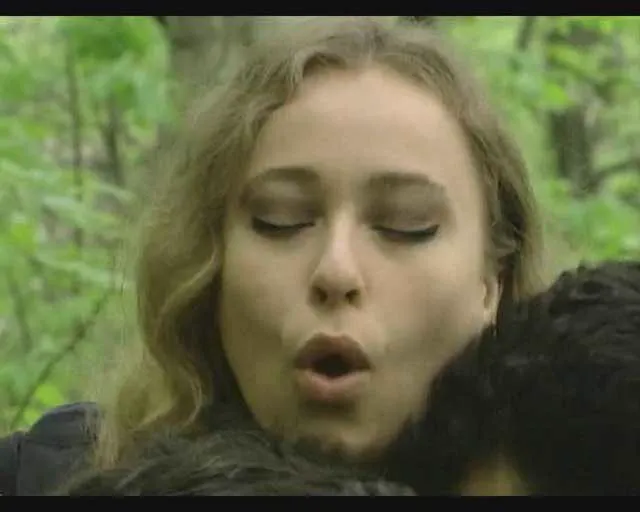 Screenshot 7 from German Mature/MILF Brunette Anal Threesome/Foursome Out