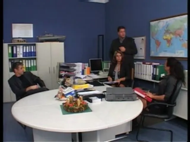 European Woman Blowjob Hardcore Sex in the office