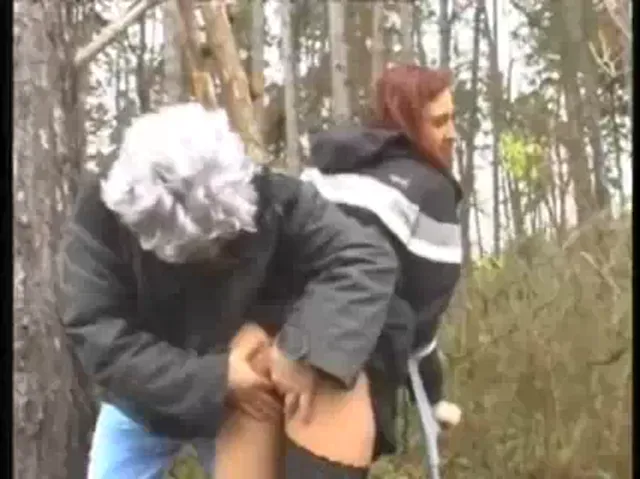 European Woman Blowjob Hardcore Out Door Sex Pissing/Squi...