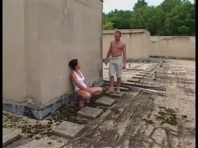 European Woman Blowjob Hardcore Out Door Sex Pissing/Squi...