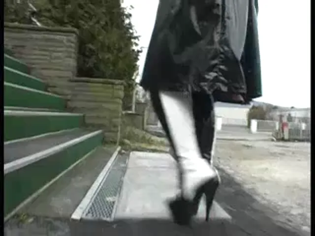 European Woman Amateur Masturbation