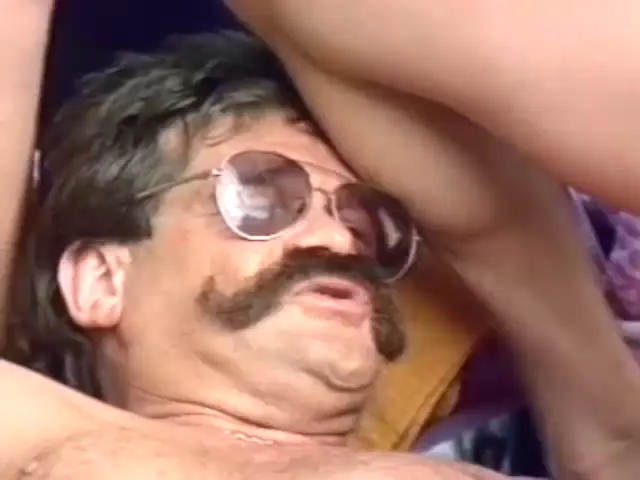 European Woman 3p/4p Fisting