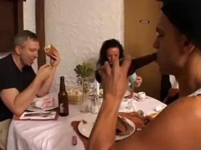 European Woman Blowjob Hardcore 3p/4p Deep throating