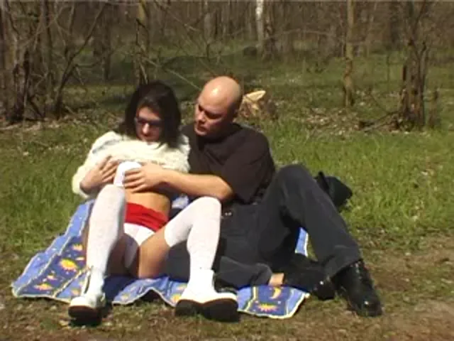European Woman Blowjob Hardcore Hairy Out Door Sex