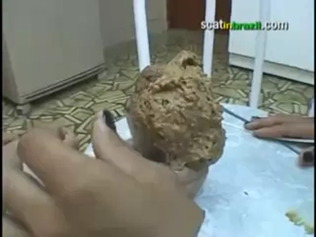 Shitlover Scene