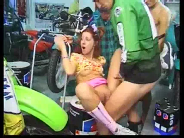 European Woman Blowjob Gangbang Freak Toys/Dildo
